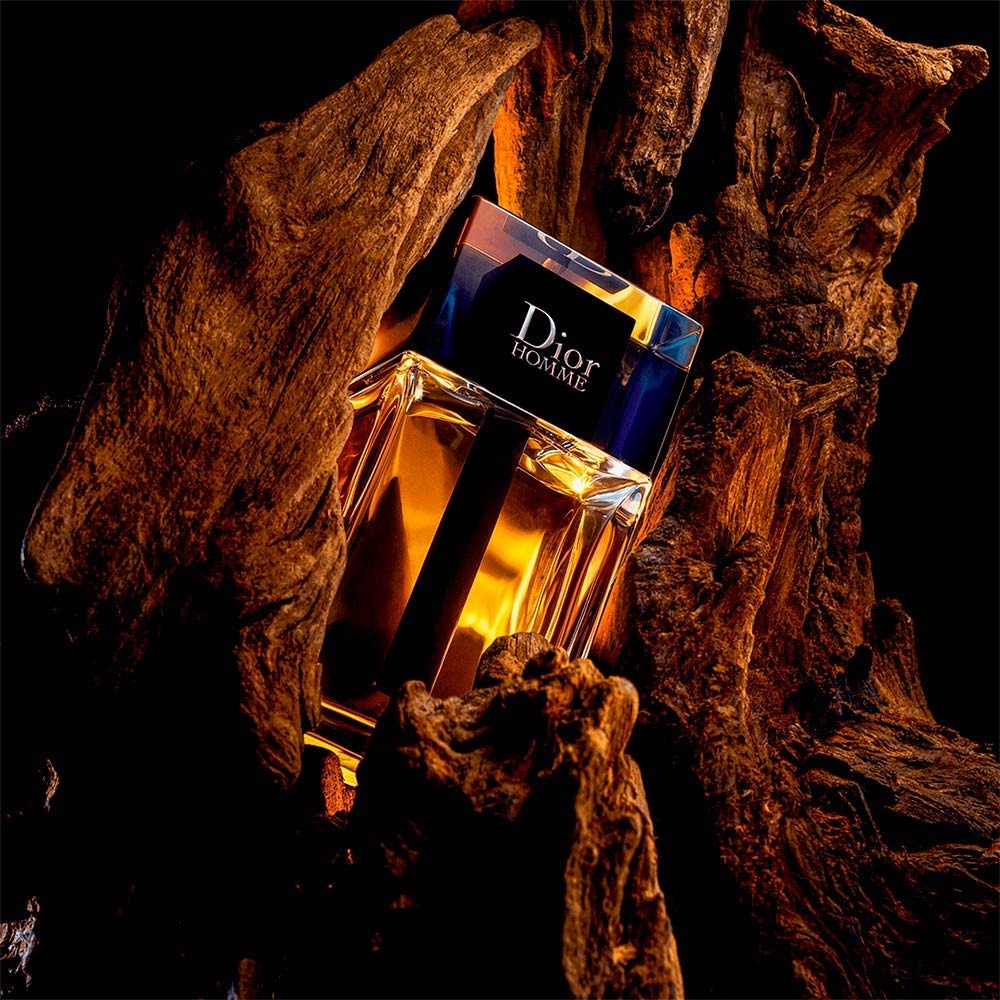 Dior Homme Eau De Toilette Spray 3.4 oz / 100ml – Fresh Woody Men’s Cologne, Elegant Everyday Luxury Fragrance